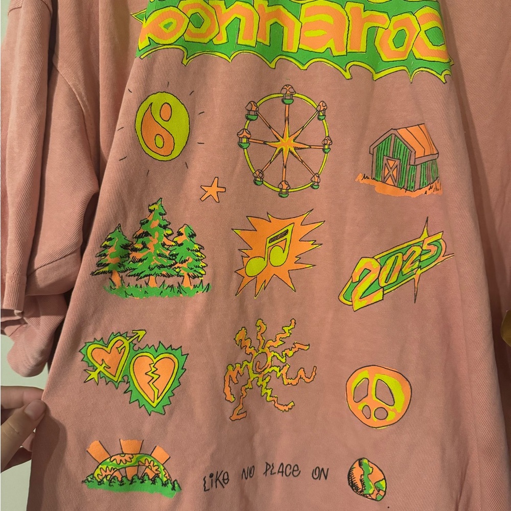 Bonnaroo Graphic Pink Short Sleeve Tee